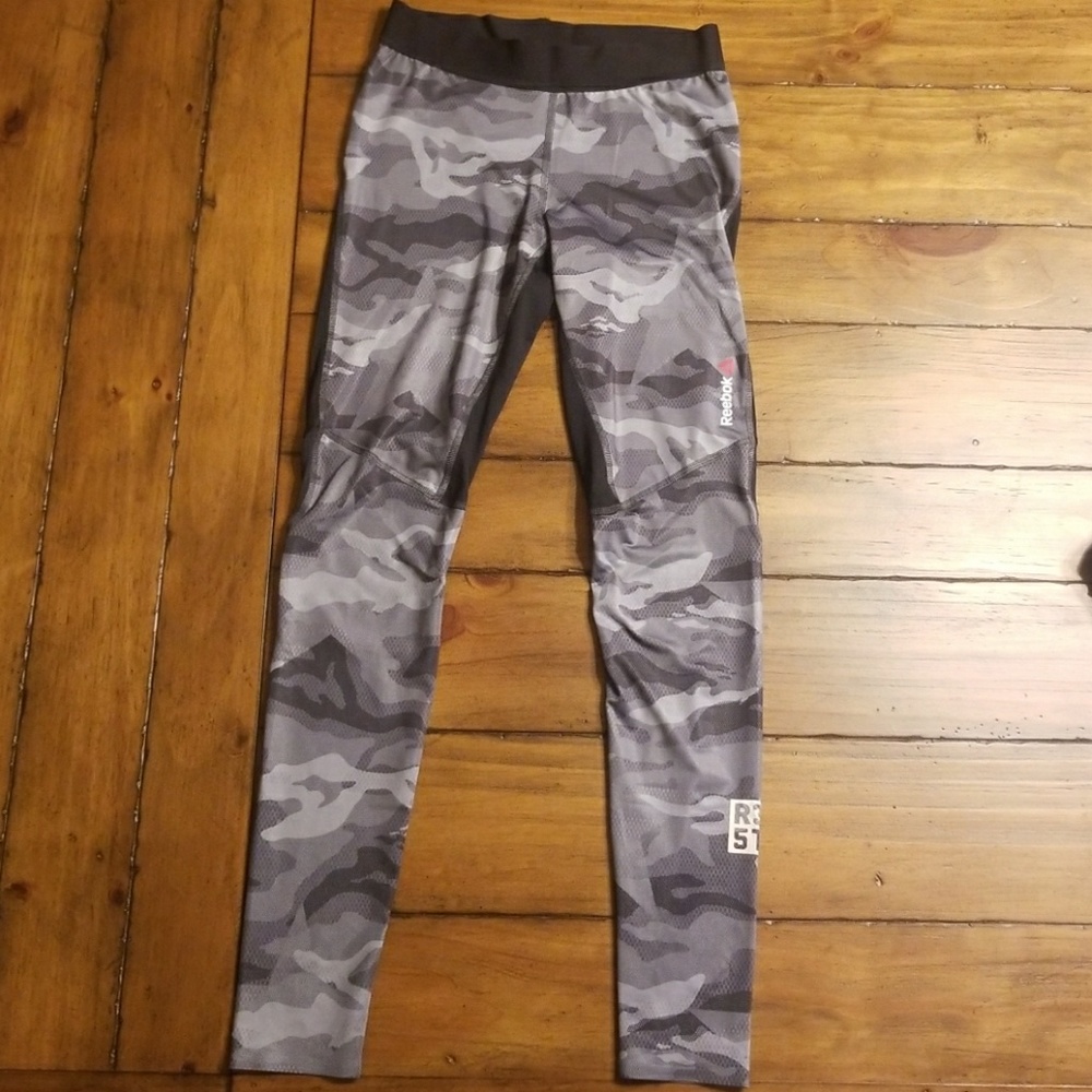 Reebok Speedwick running tight